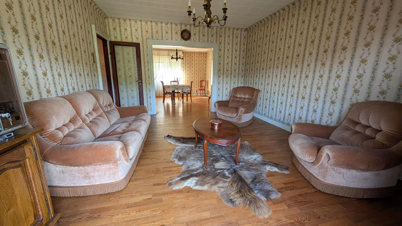 Maison - 177 m² - 7 pièces