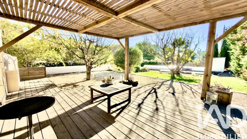 Maison - 284 m² - 7 pièces