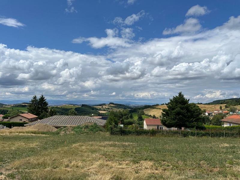 Terrain constructible - 1 033 m²