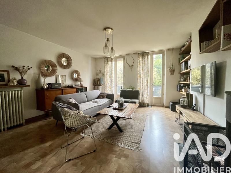 Maison - 90 m² - 4 pièces