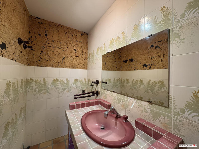 Appartement - 99 m² - 4 pièces