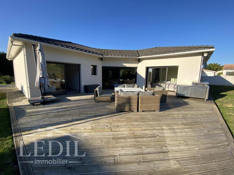 Maison - 146 m² - 5 pièces