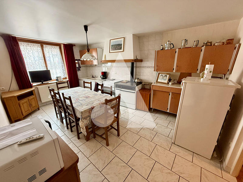 Maison - 85 m² - 3 pièces