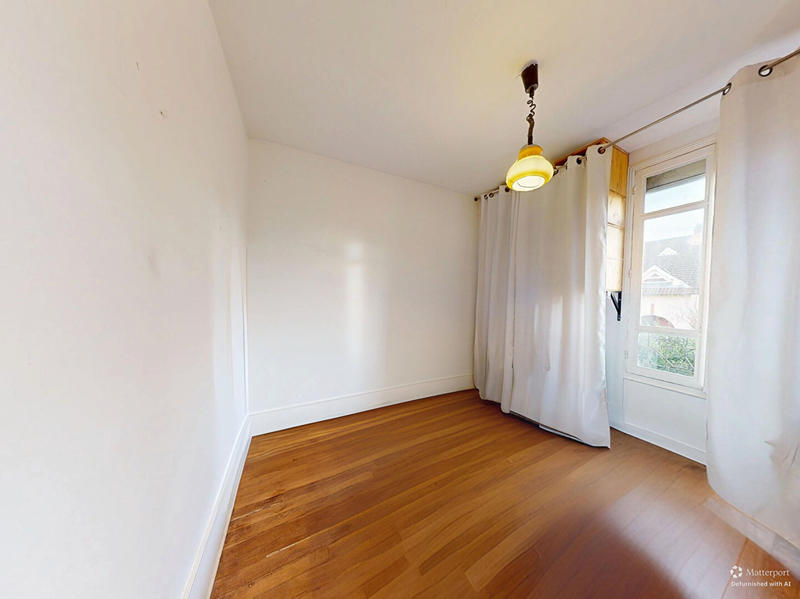 Maison - 77 m² - 4 pièces