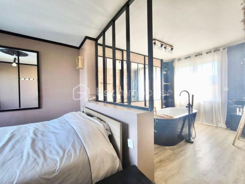 Maison traditionnelle - 135 m² - 6 pièces