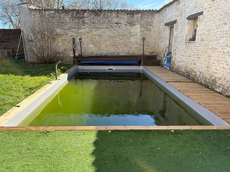 Maison - 93 m² - 4 pièces