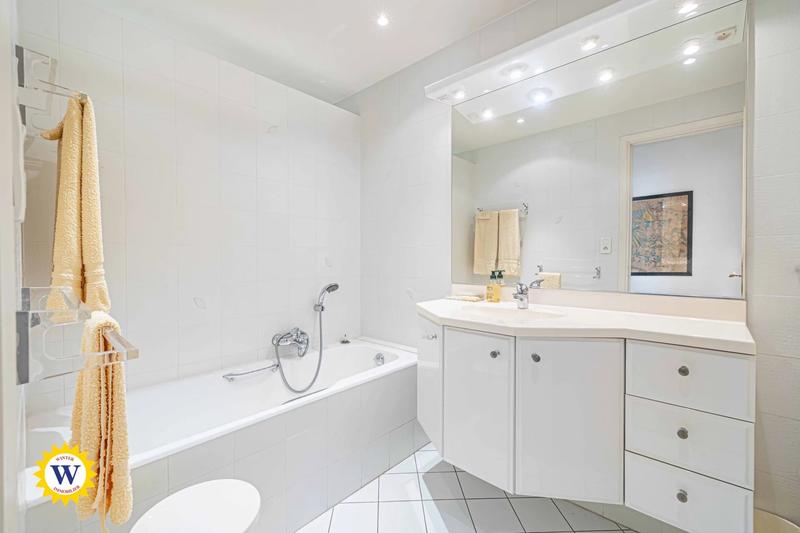 Appartement - 88 m² - 3 pièces