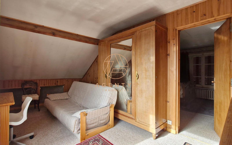 Maison - 162 m² - 7 pièces