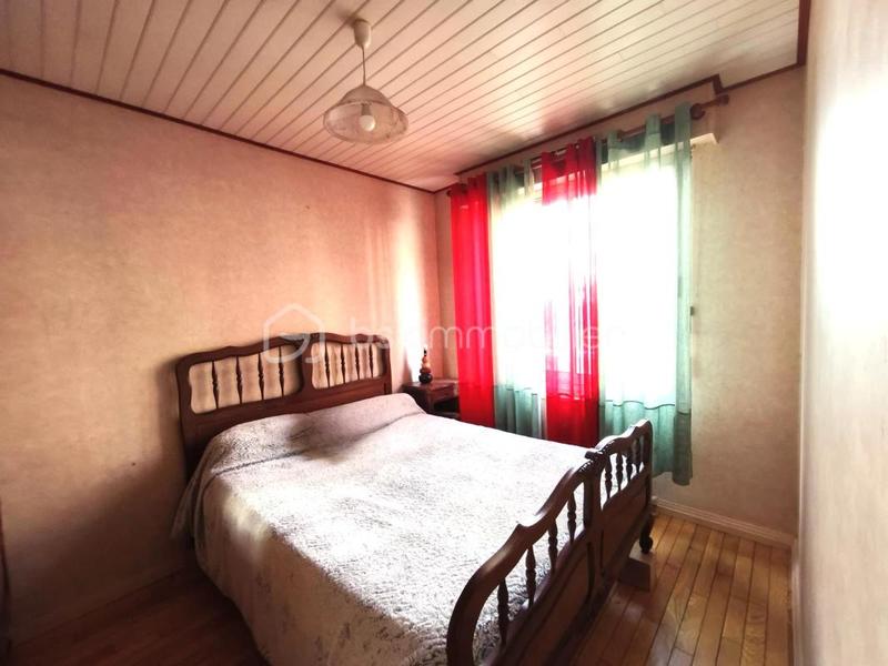 Appartement - 81 m² - 4 pièces