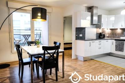 Chambre - 12 m² - 1 pièce