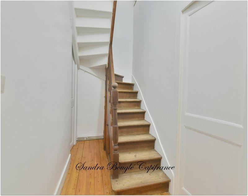 Maison de ville - 296 m² - 17 pièces