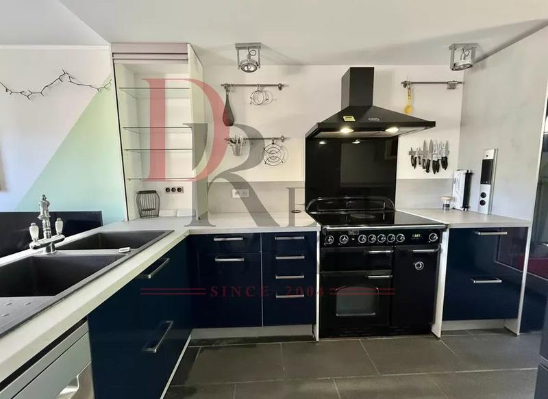 Duplex - 74 m² - 4 pièces