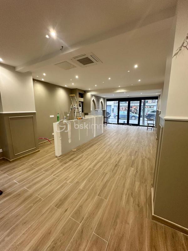 Immeuble - 144 m² - 7 pièces