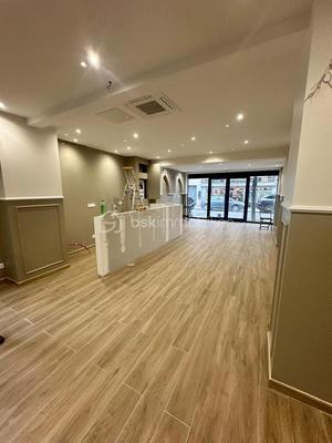 Immeuble - 144 m² - 7 pièces