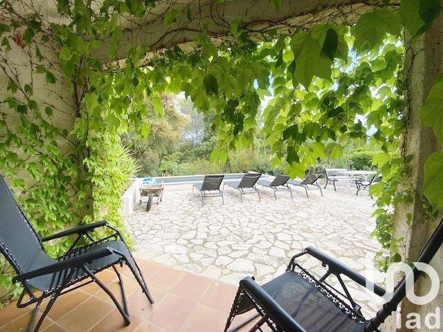 Maison - 175 m² - 6 pièces