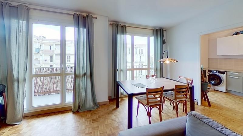 Appartement - 82 m² - 4 pièces