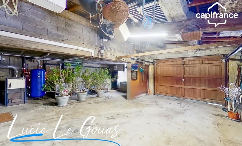 Maison - 198 m² - 7 pièces