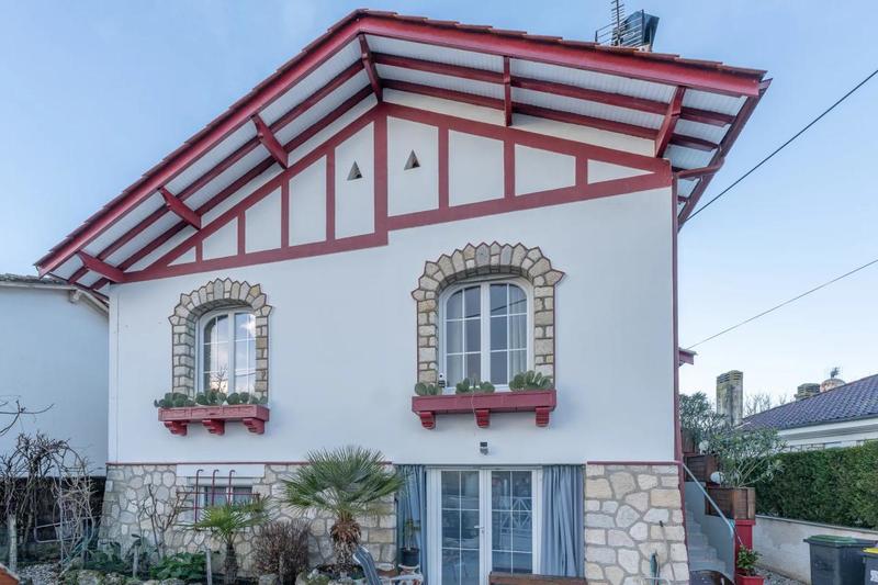 Maison - 150 m² - 6 pièces