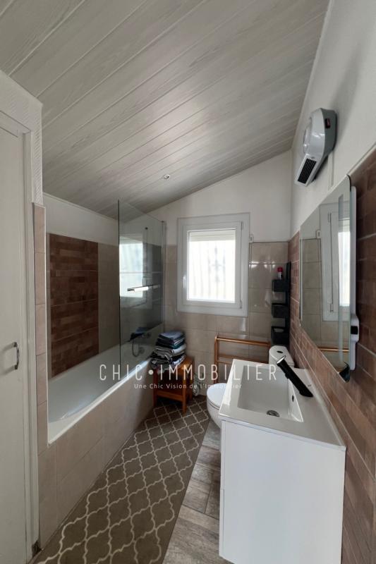 Maison - 140 m² - 9 pièces