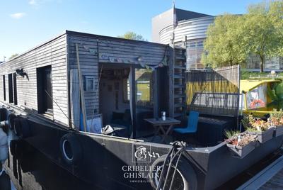 Péniche - 33 m² - 4 pièces