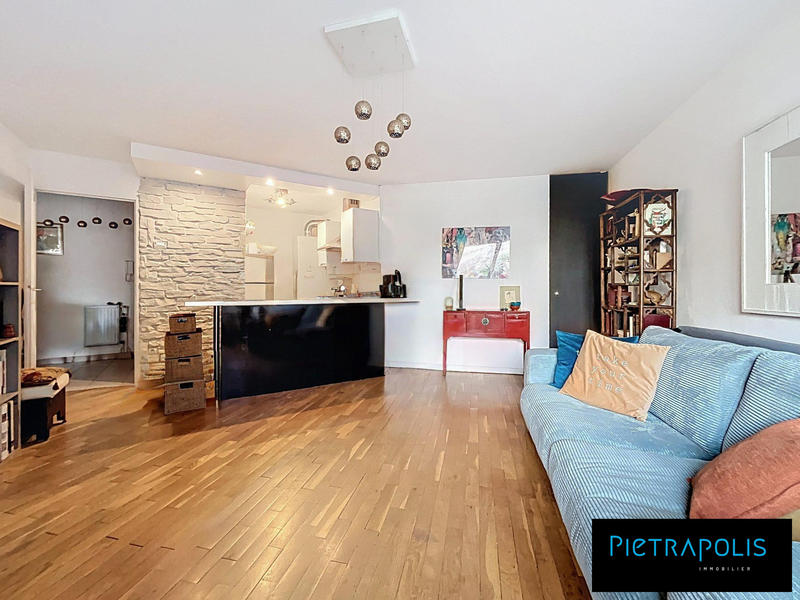 Appartement - 49 m² - 2 pièces