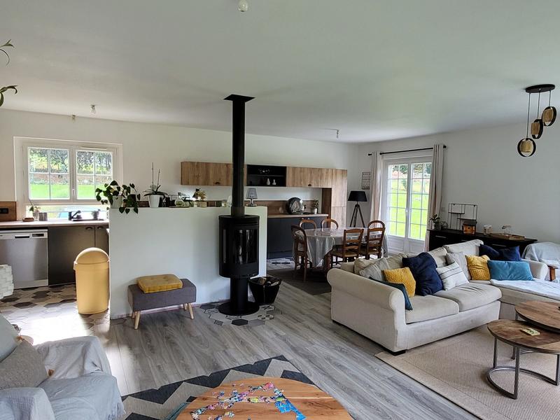 Maison - 109 m² - 6 pièces