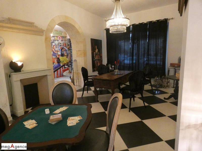 Maison - 195 m² - 5 pièces