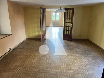 Maison - 122 m² - 4 pièces