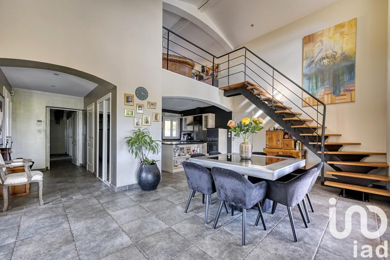 Maison - 148 m² - 6 pièces