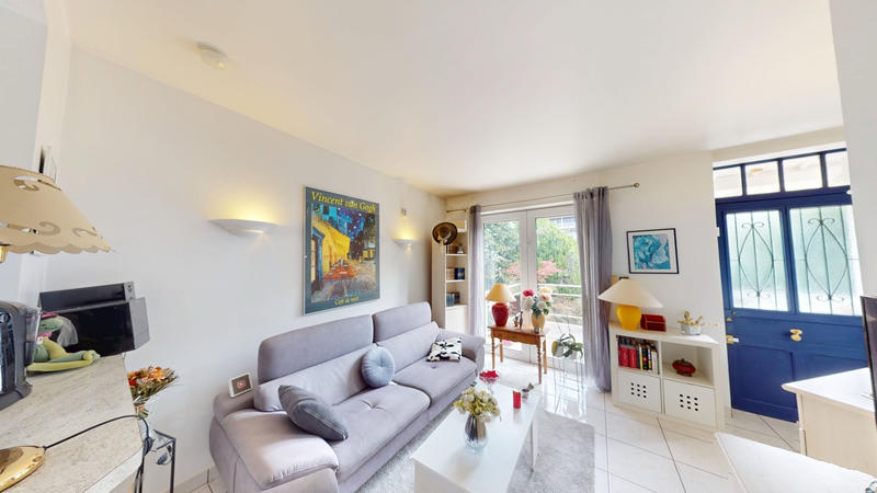 Maison - 140 m² - 5 pièces