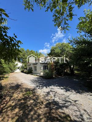 Maison - 138 m² - 8 pièces