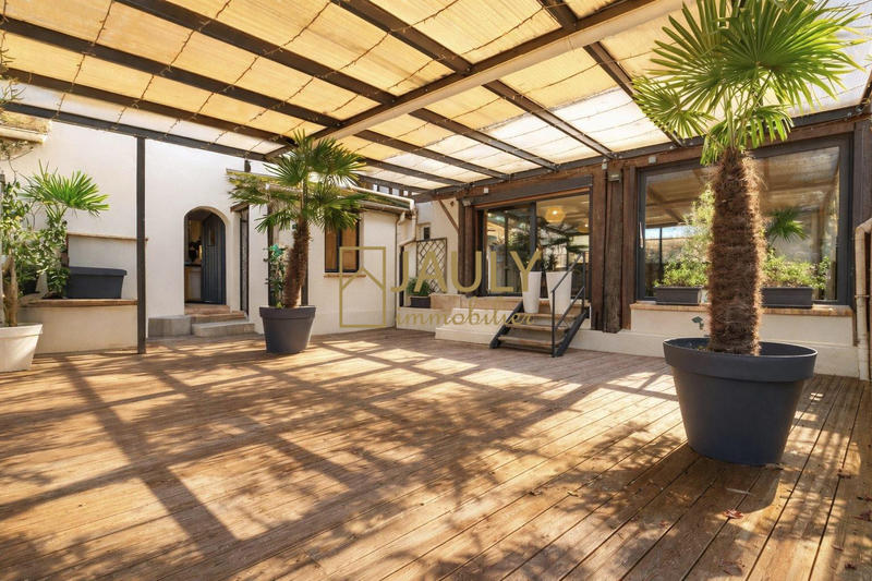 Local commercial - 382 m²