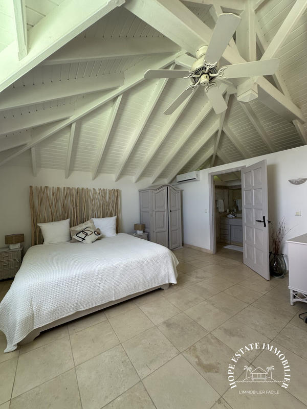 Villa - 478 m² - 10 pièces