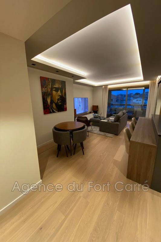 Appartement - 83 m² - 3 pièces