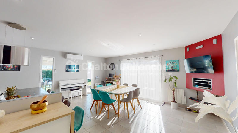 Maison - 105 m² - 5 pièces