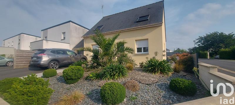 Maison - 98 m² - 5 pièces