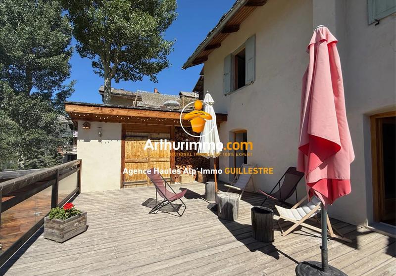 Maison - 140 m² - 5 pièces