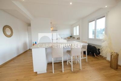Appartement - 89 m² - 4 pièces