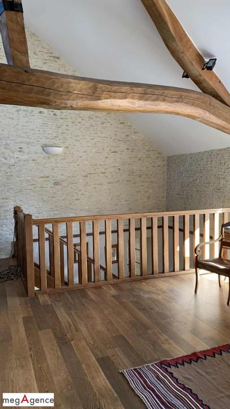 Maison - 328 m² - 9 pièces