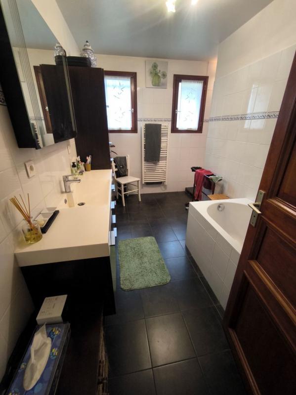 Propriété - 180 m² - 7 pièces