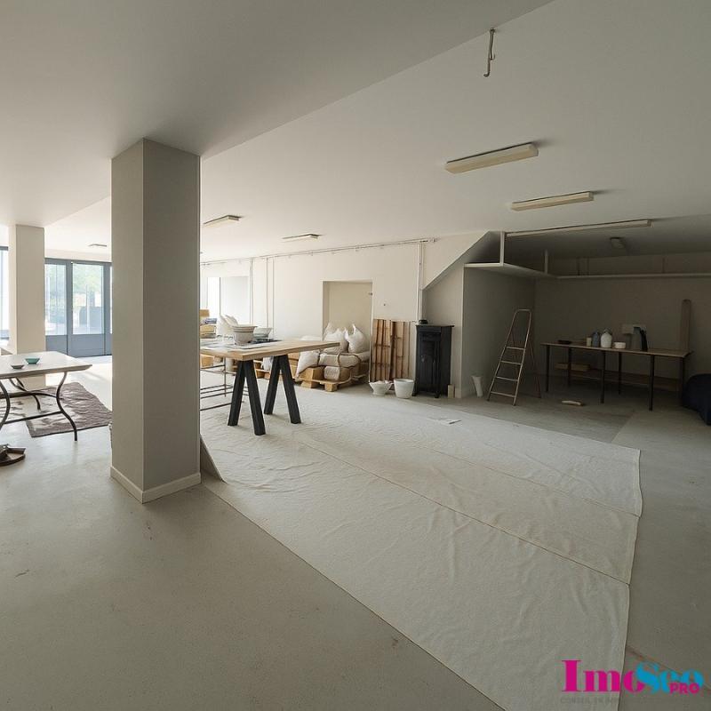 Local d'activité / Entrepôt - 340 m²