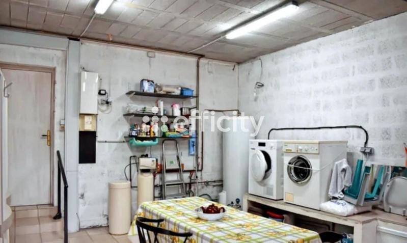 Pavillon - 121 m² - 7 pièces