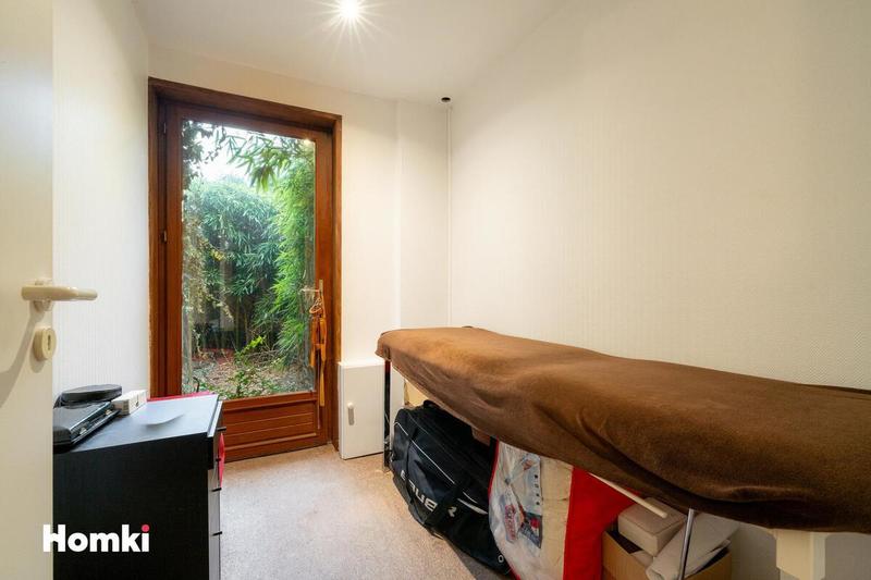 Local commercial - 69 m² - 3 pièces