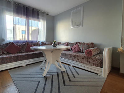 Maison - 85 m² - 5 pièces