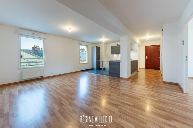 Appartement - 68 m² - 3 pièces