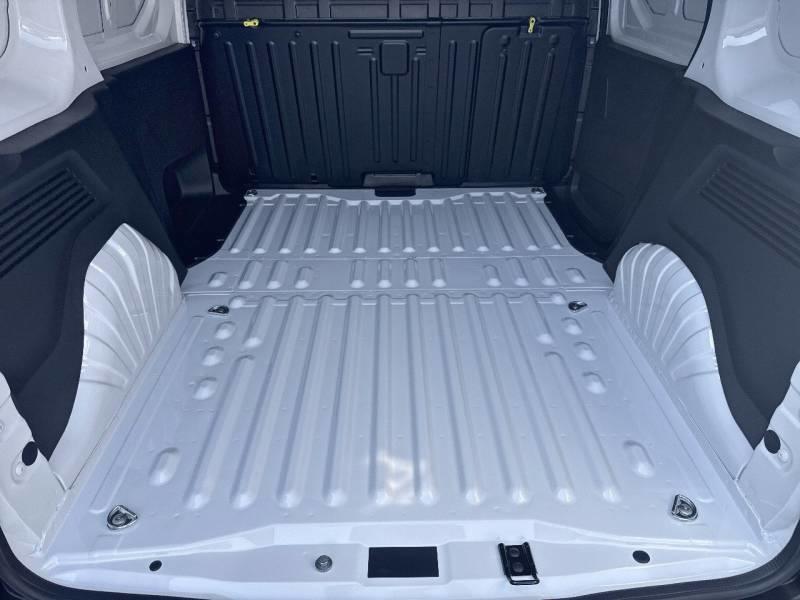 Peugeot Partner Fgn E- Fourgon m 800 Kg 136 Ch Batterie 54 Kwh