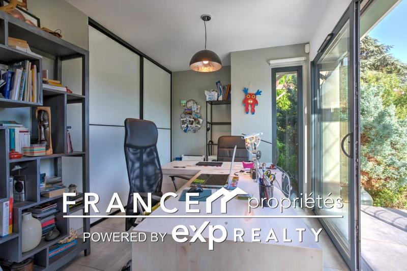 Maison d'architecte - 150 m² - 5 pièces