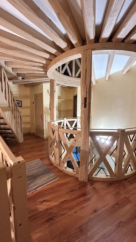 Maison - 104 m² - 4 pièces