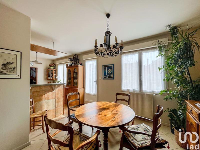 Maison - 155 m² - 6 pièces