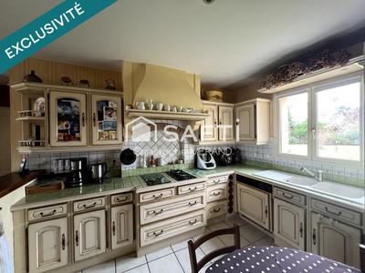 Maison - 120 m² - 7 pièces